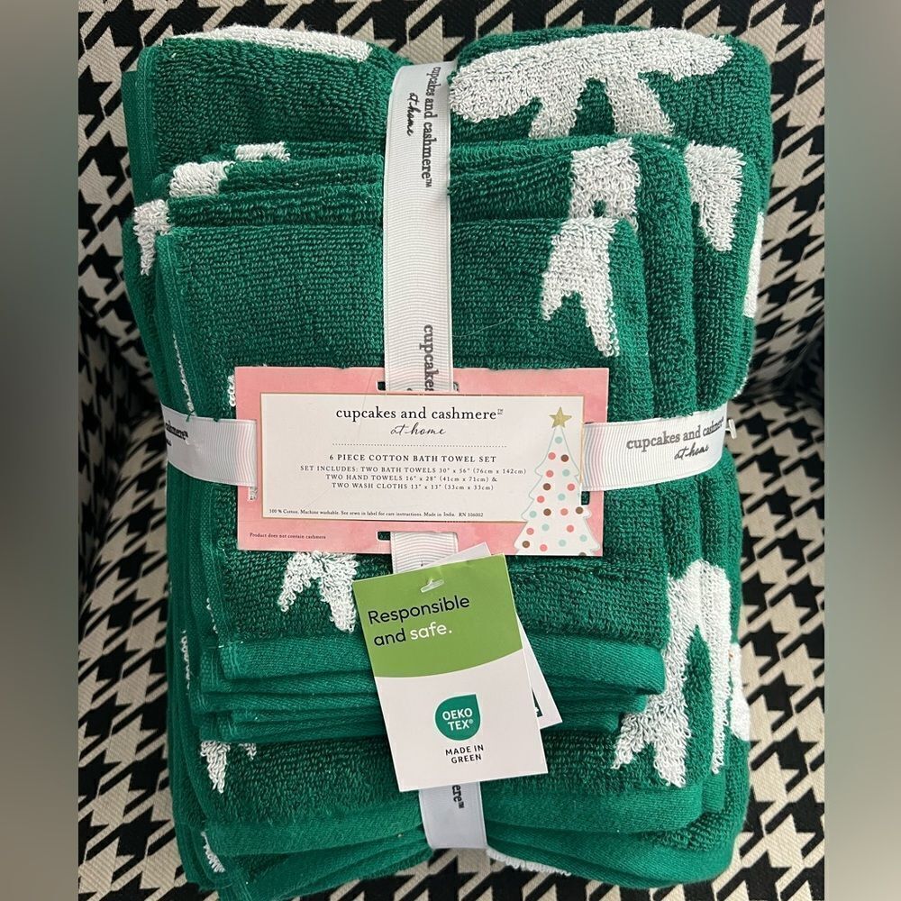 Cupcakes and Cashmere 6 Piece Green Cotton Bath Towel Set
